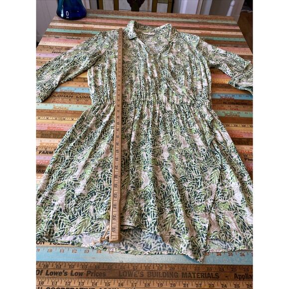 CAbi M Faux Wrap Dress Green Leaf Print 3/4 Sleeve V Neck #280 Soft Rayon EUC - Picture 10 of 13